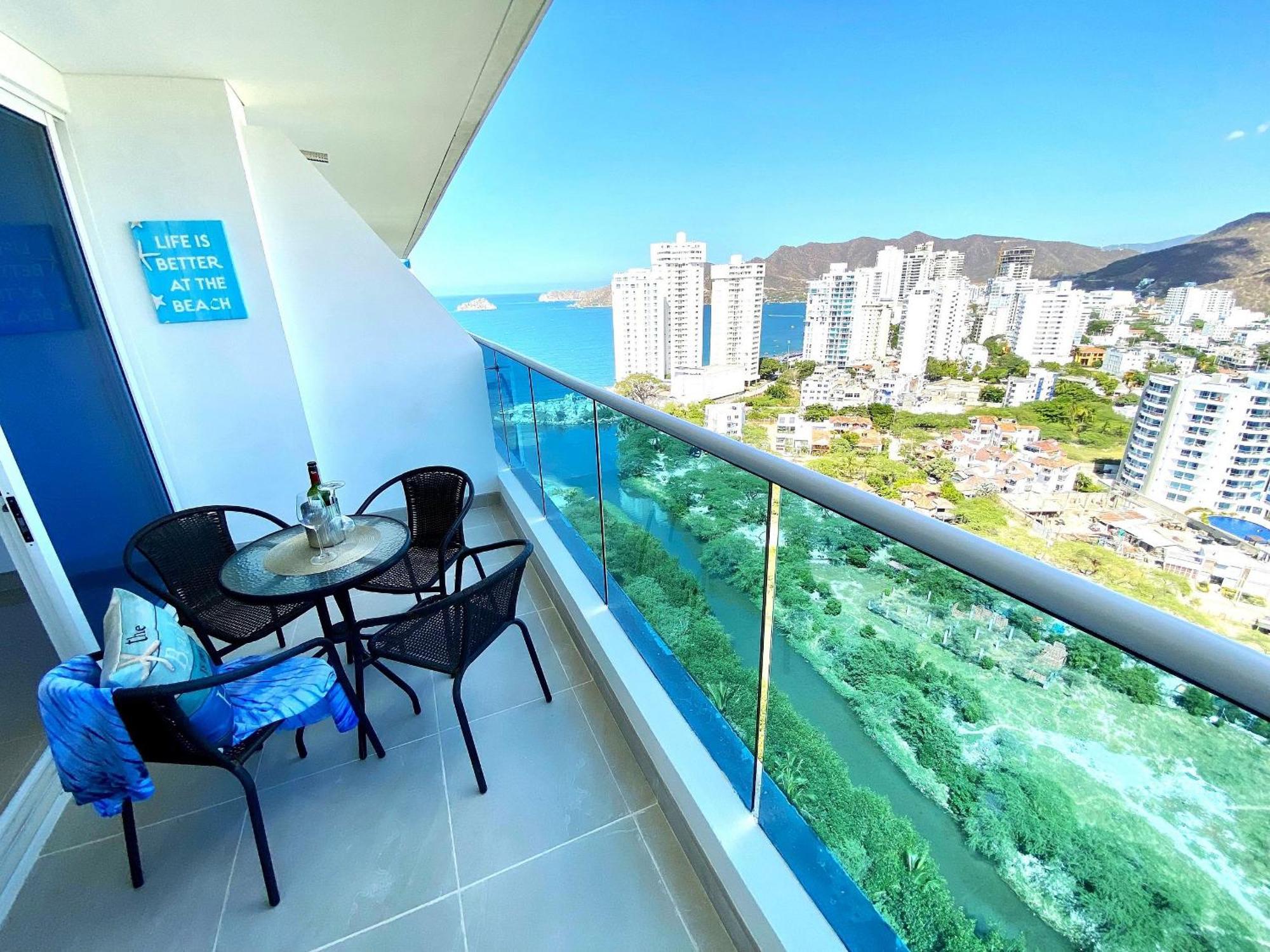 Apartamentos Reserva Del Mar - Frente Al Mar By Soho Santa Marta  Bagian luar foto